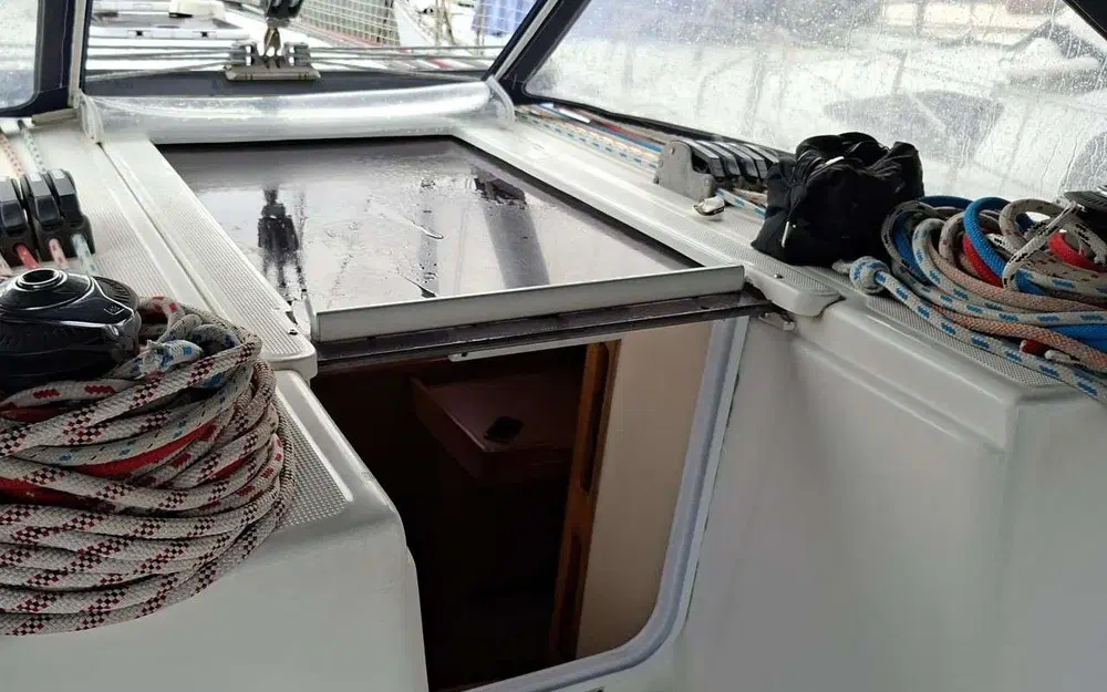 slider 5 Poncin Yachts Harmony 42