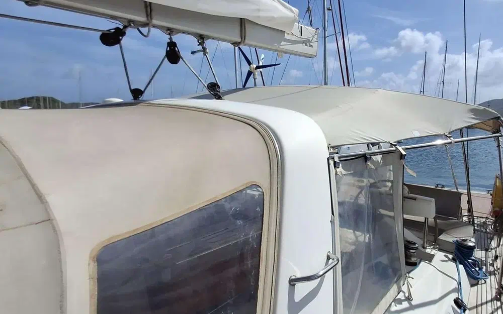 slider 14 Beneteau Oceanis 58