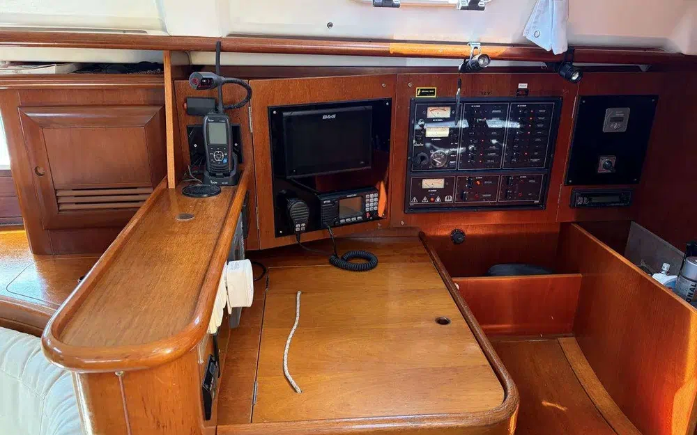 slider 18 Beneteau Oceanis 411 Clipper