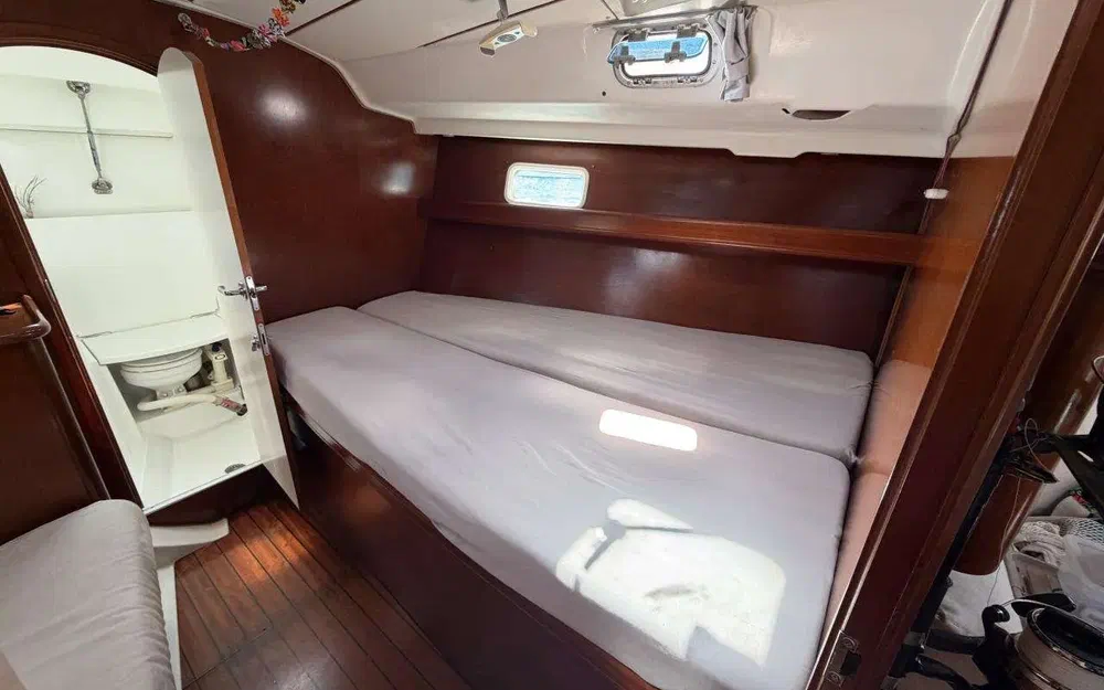 slider 22 Beneteau Oceanis 411 Clipper