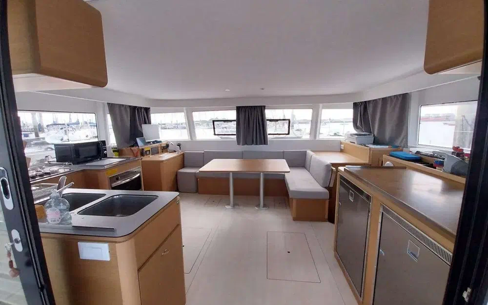 slider 18 Excess Catamarans Excess 14