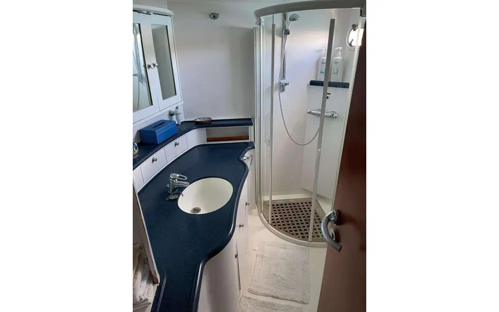 slider 17 Catana 582