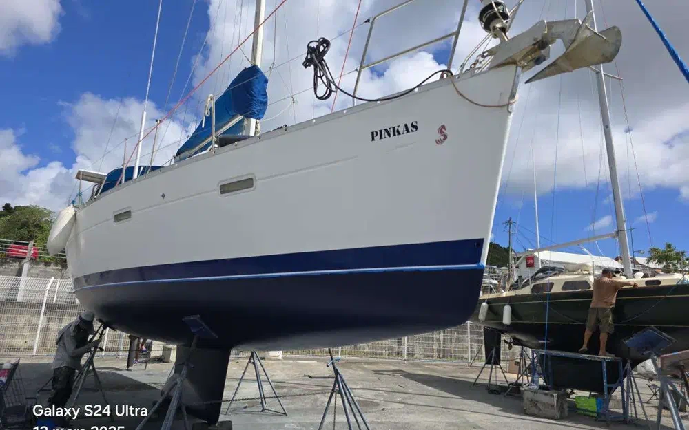 slider 2 Beneteau Oceanis 373 Clipper