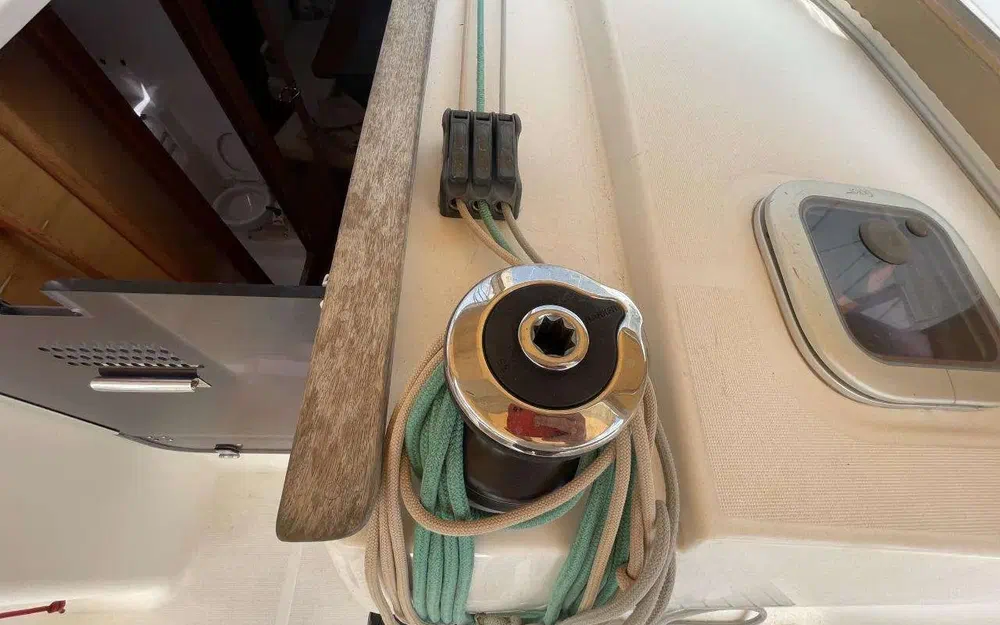 slider 16 Dufour 375 Grand Large