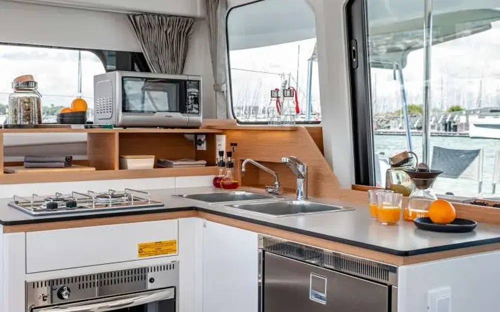 slider 11 Excess Catamarans Excess 11