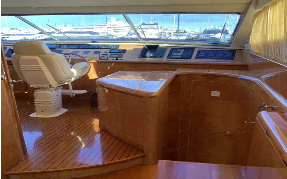 slider 17 Arno Leopard 24