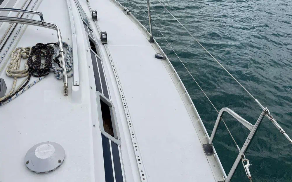 slider 6 Beneteau First 405