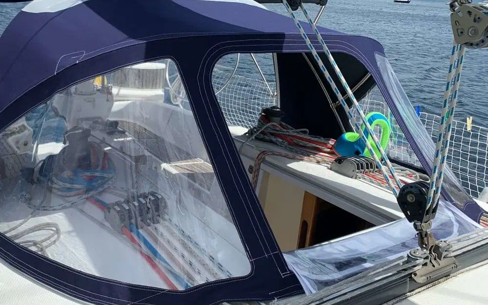 slider 13 Poncin Yachts Harmony 42