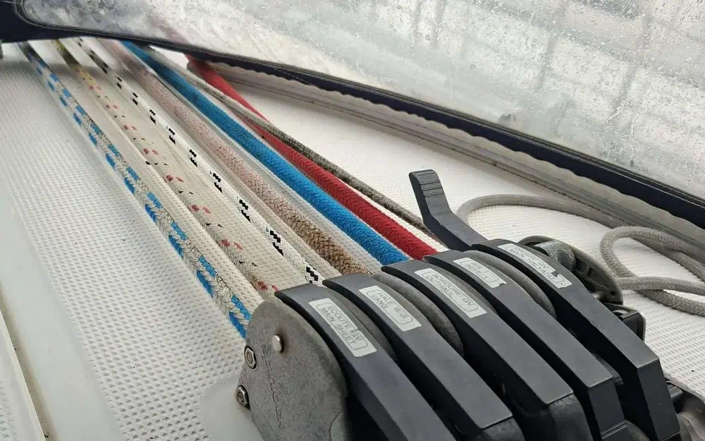 slider 16 Poncin Yachts Harmony 42