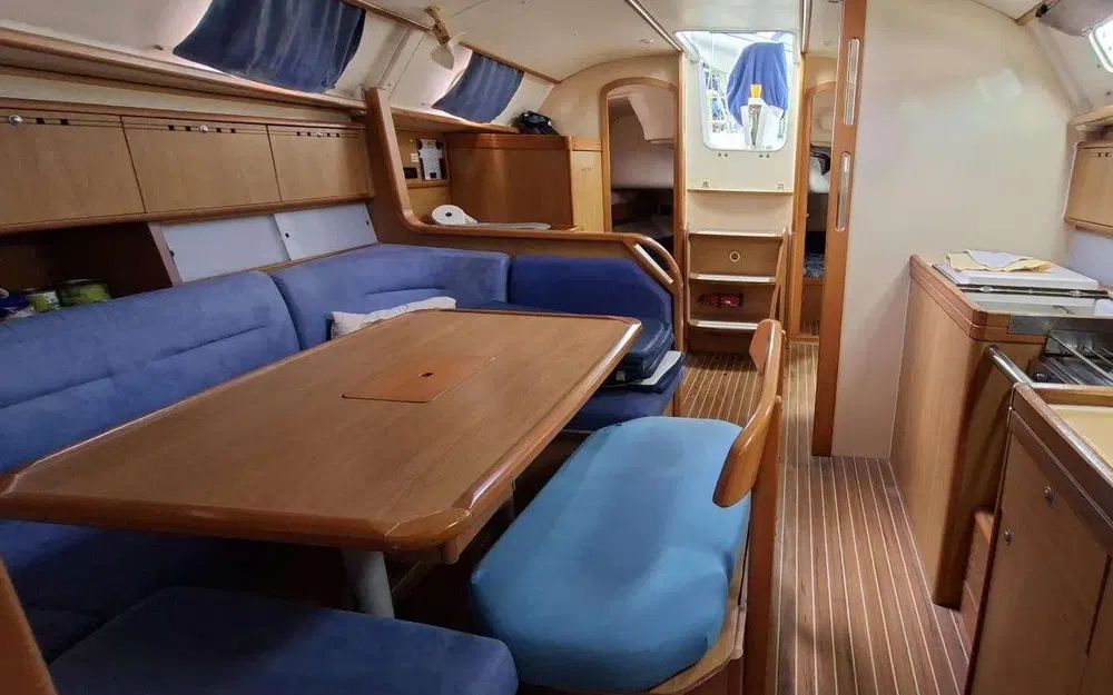 slider 25 Poncin Yachts Harmony 42