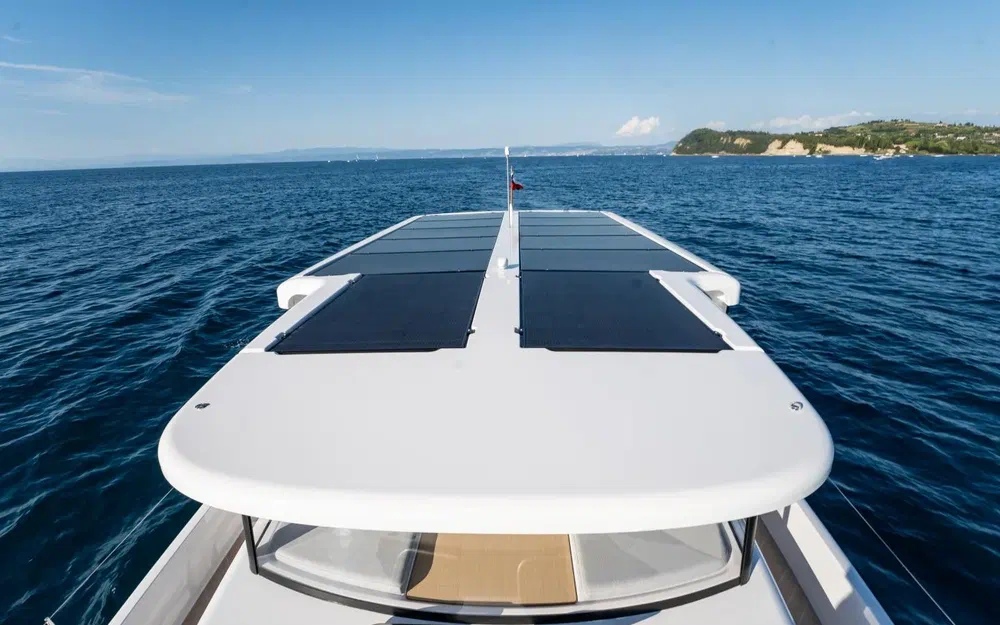 slider 8 Jeanneau Sea Loft 480
