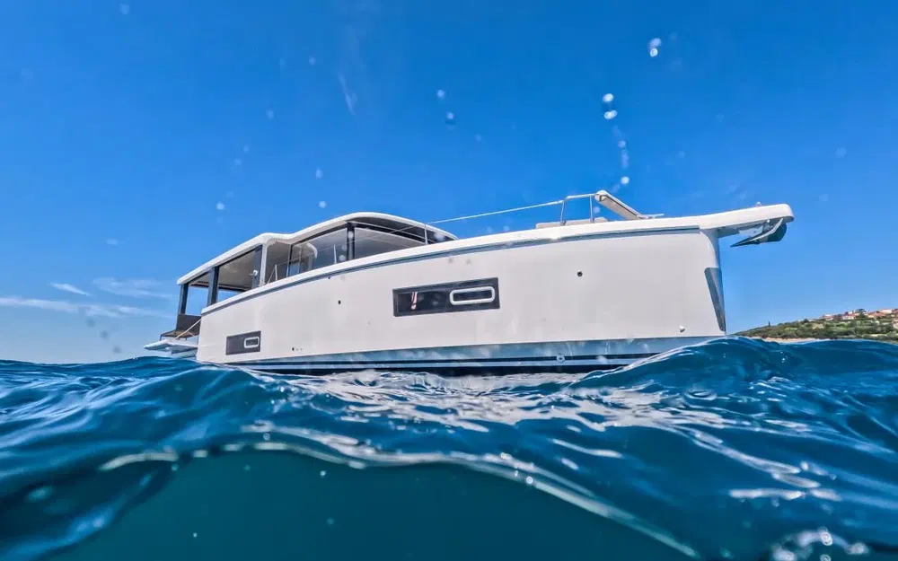 slider 2 Jeanneau Sea Loft 480