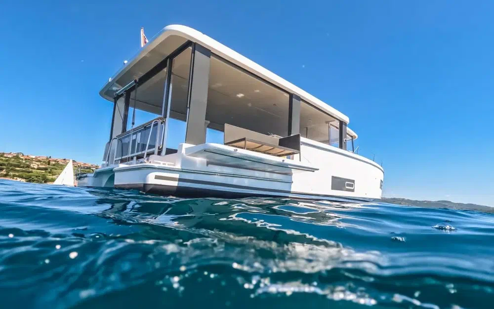 slider 4 Jeanneau Sea Loft 480