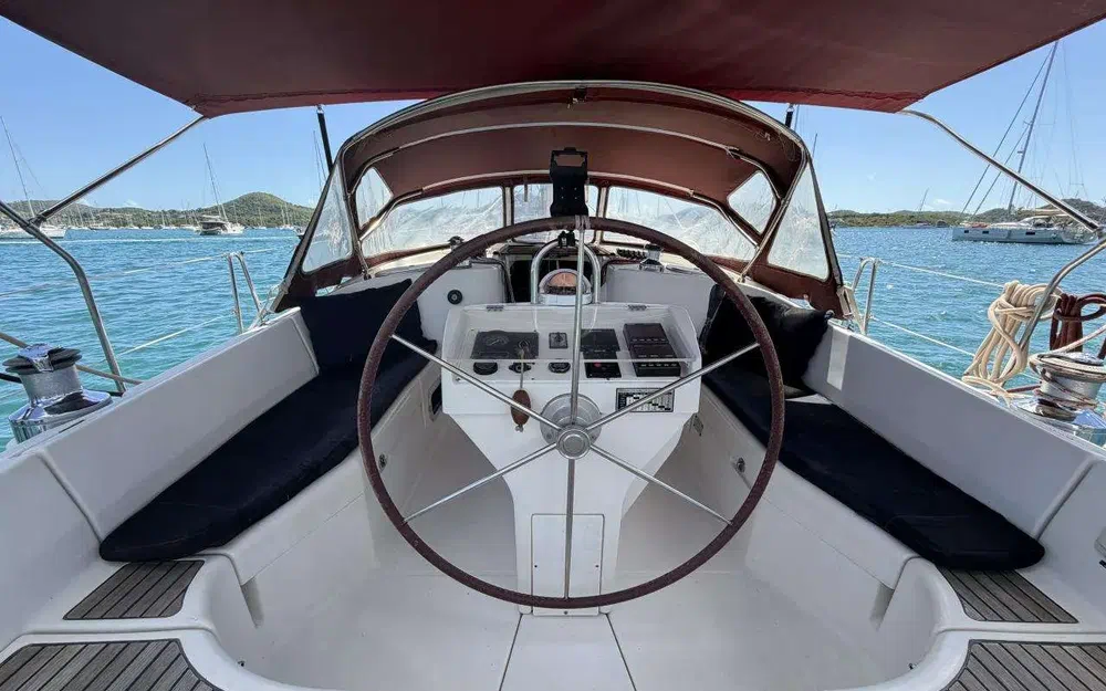 slider 3 Beneteau Oceanis 411 Clipper