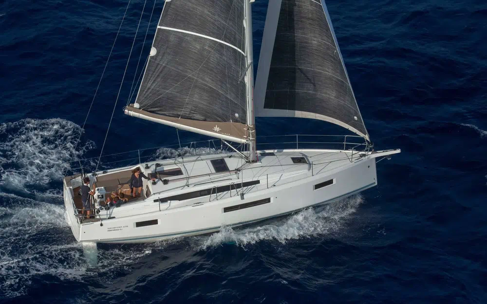 slider 2 Jeanneau Sun Odyssey 410