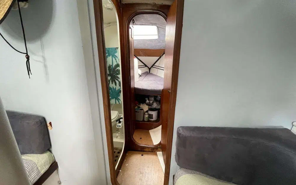 slider 19 Beneteau First 35