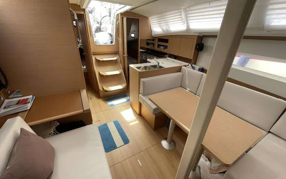 slider 30 Jeanneau Sun Odyssey 380