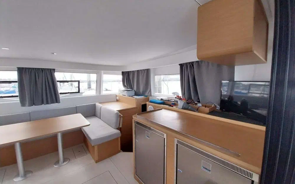 slider 19 Excess Catamarans Excess 14