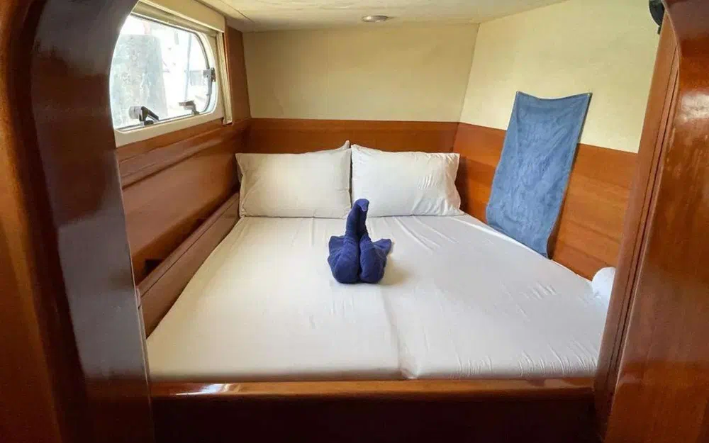 slider 19 Catana 582