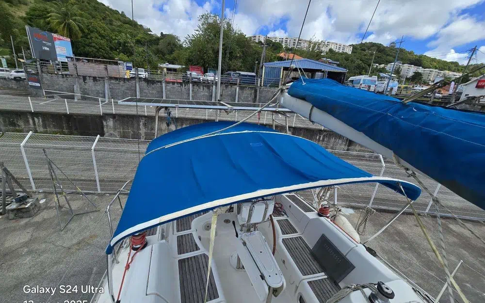 slider 12 Beneteau Oceanis 373 Clipper