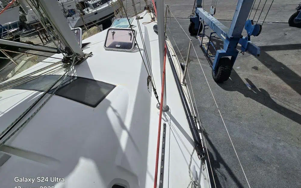 slider 8 Beneteau Oceanis 373 Clipper