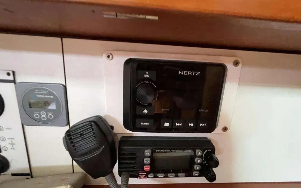 slider 21 Dufour 375 Grand Large