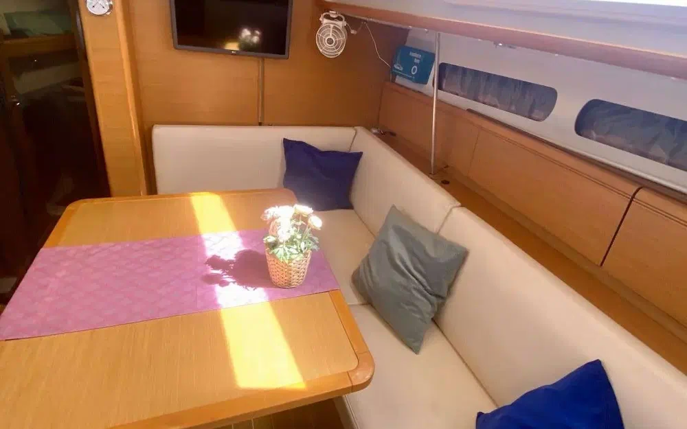 slider 12 Jeanneau Sun Odyssey 409 Performance