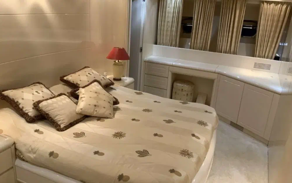 slider 23 Arno Leopard 24