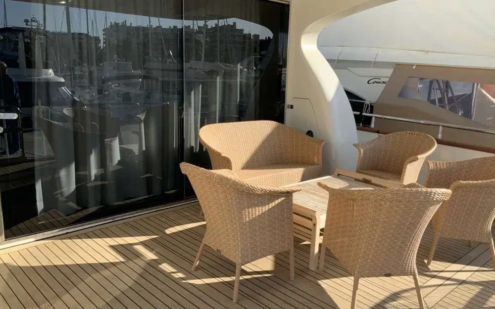 slider 2 Arno Leopard 24