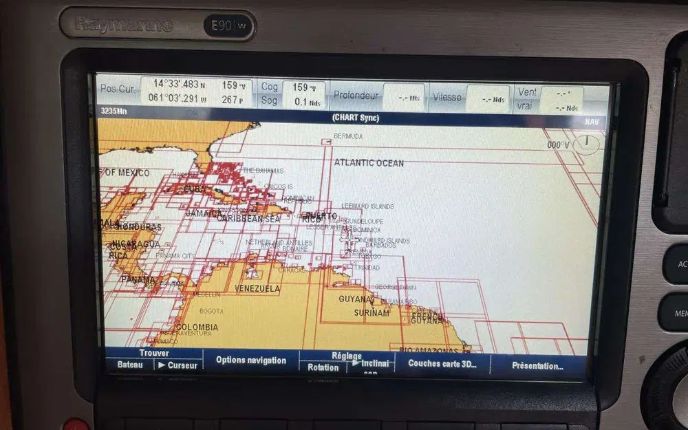 slider 14 Beneteau First 405