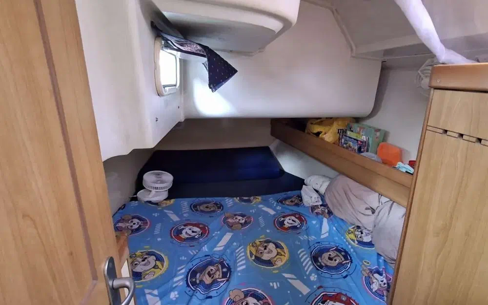 slider 26 Poncin Yachts Harmony 42