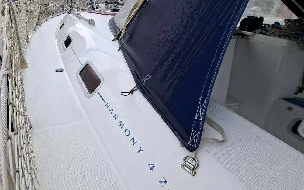 slider 6 Poncin Yachts Harmony 42