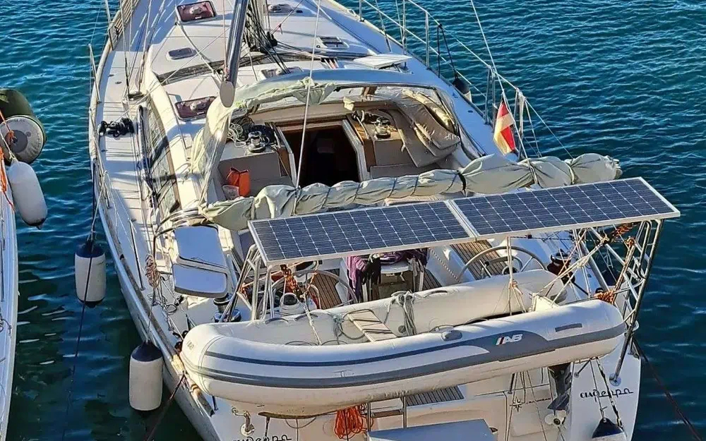 slider 6 Jeanneau 53