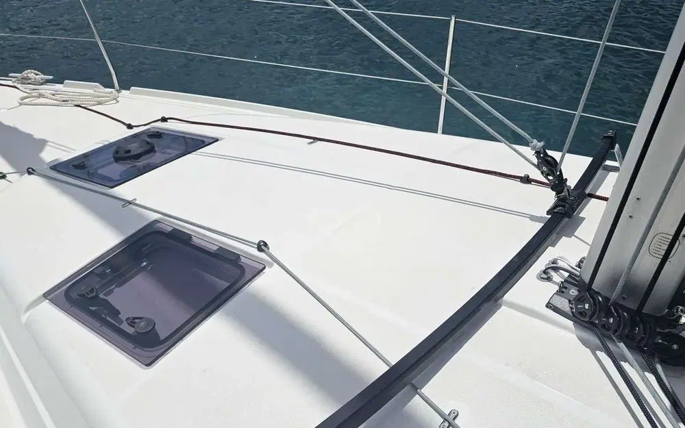 slider 11 Jeanneau Sun Odyssey 380