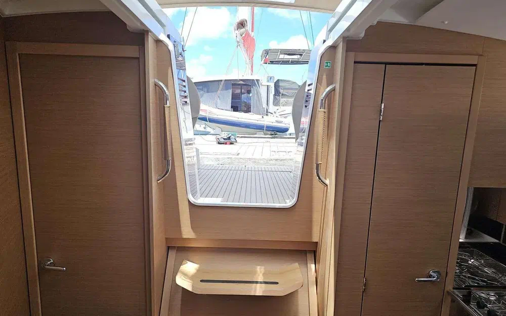 slider 32 Jeanneau Sun Odyssey 380