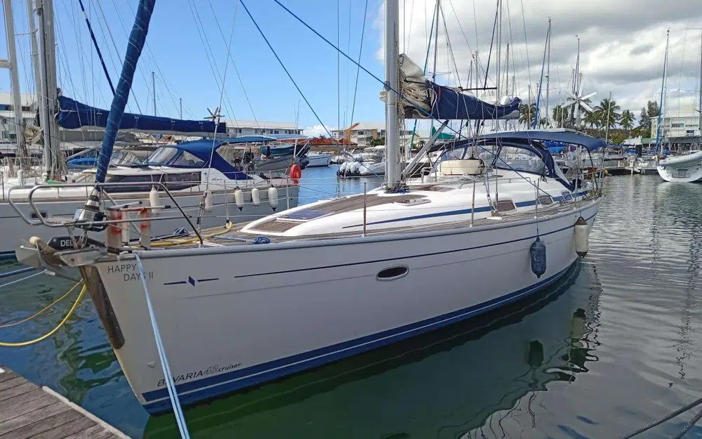 slider 0 Bavaria 42 cruiser