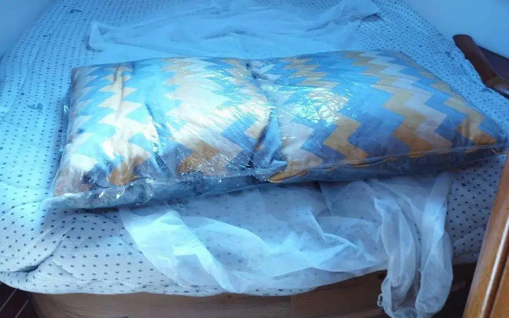 slider 3 Bavaria 42 cruiser