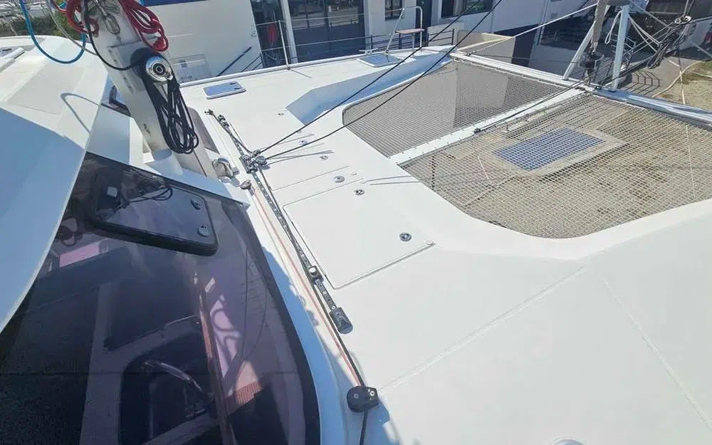 slider 14 Nautitech 40