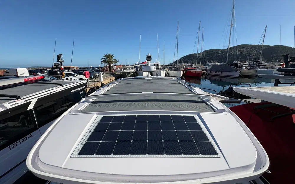 slider 24 Axopar 37 ST