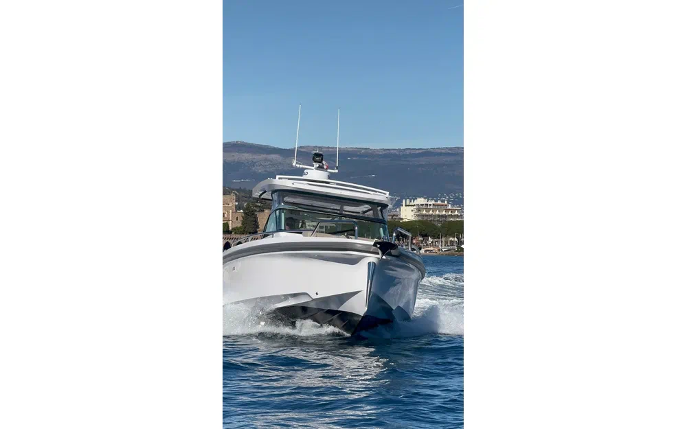 slider 30 Axopar 37 ST