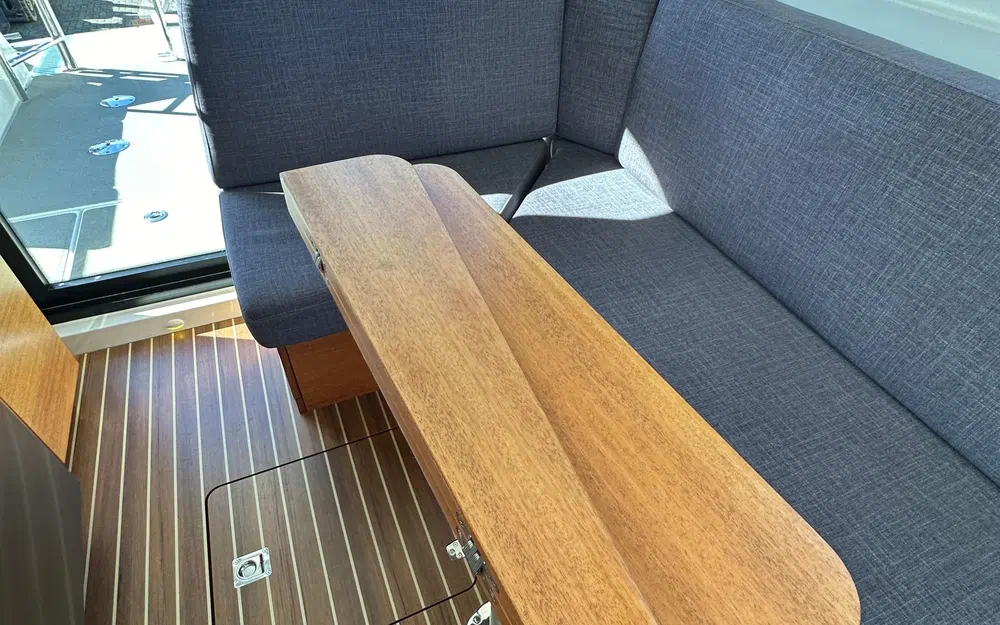 slider 29 Paragon Yachts Paragon 31