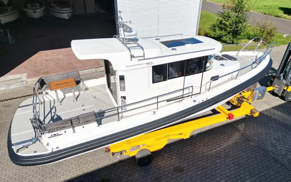 slider 6 Paragon Yachts Paragon 31