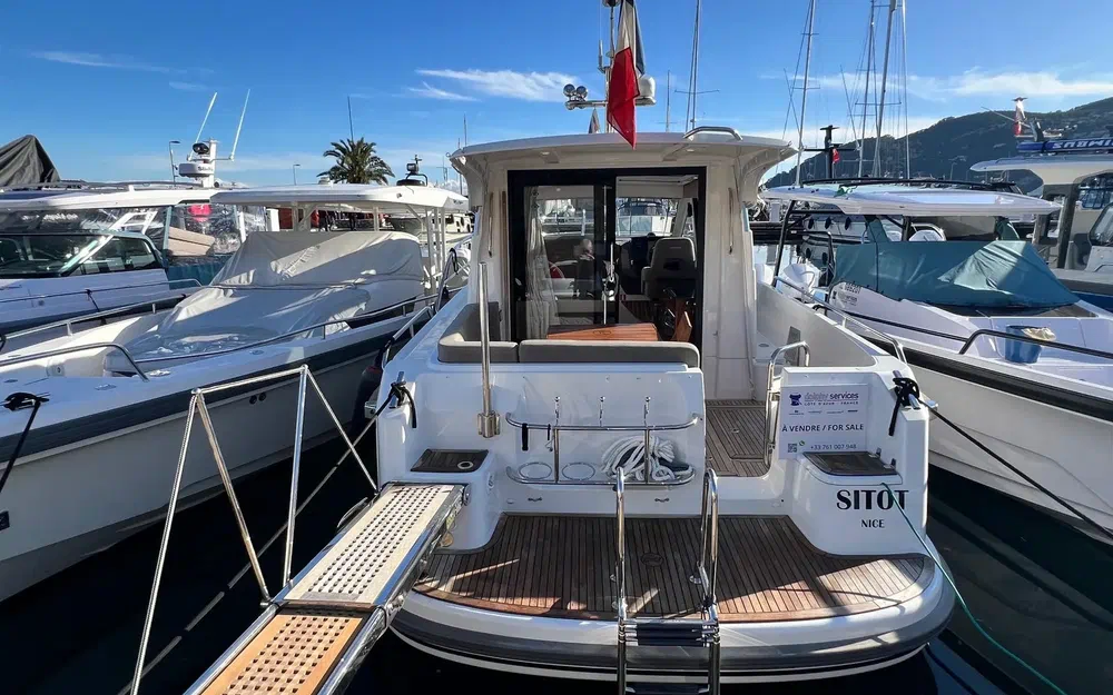 slider 2 Nimbus 305 Coupe