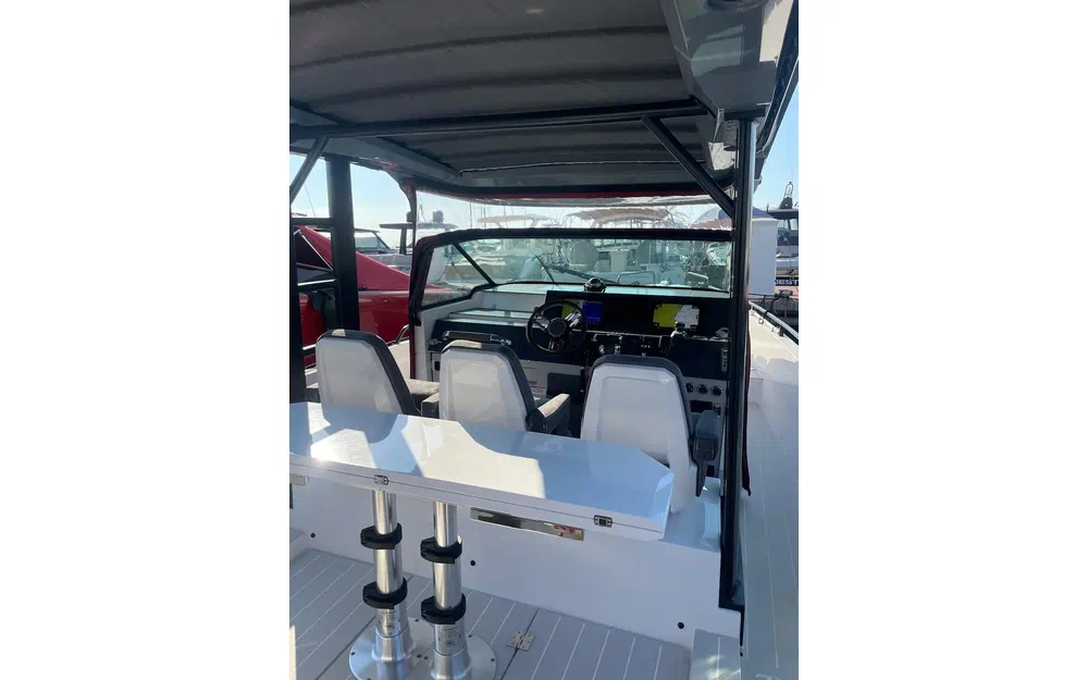 slider 22 Axopar 37 ST