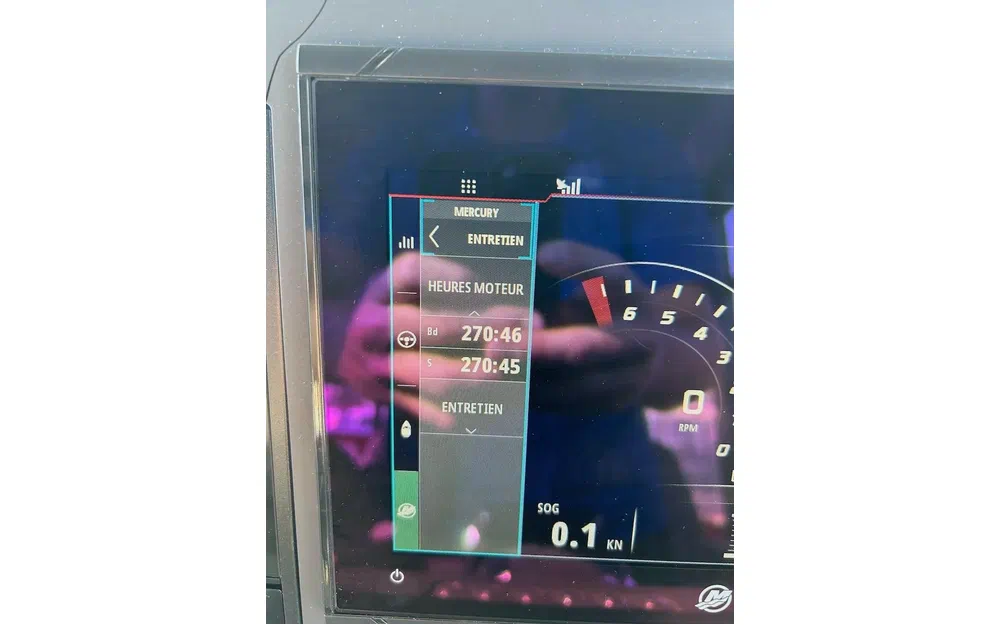 slider 29 Axopar 37 ST