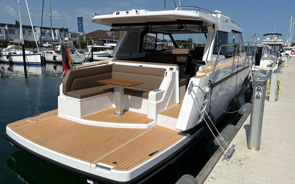 slider 0 Aquador 400 HT