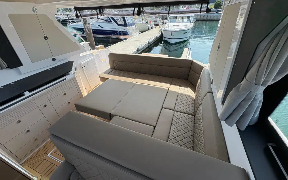 slider 15 Aquador 400 HT