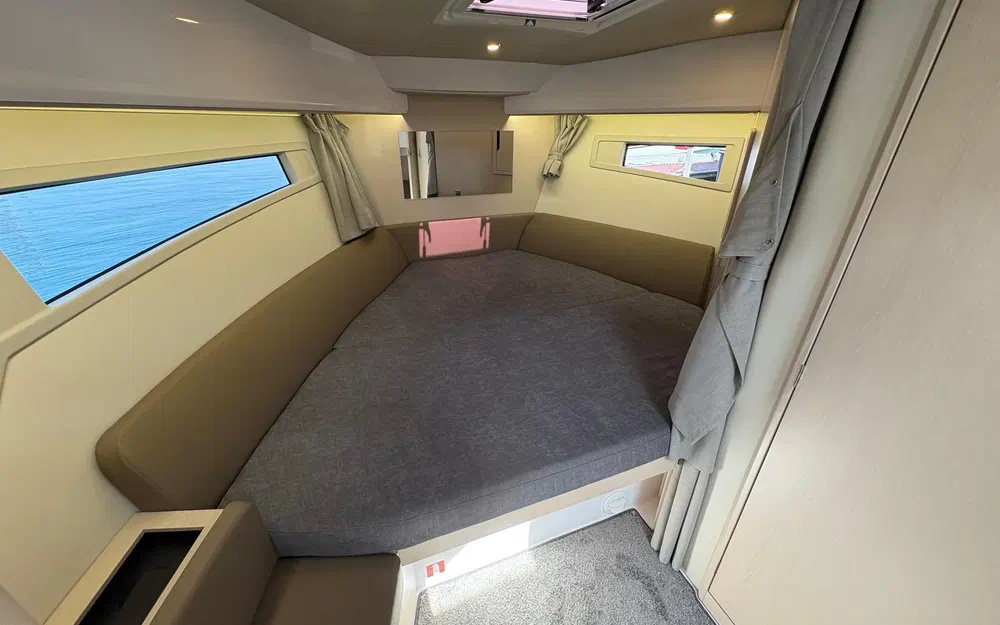 slider 19 Aquador 400 HT