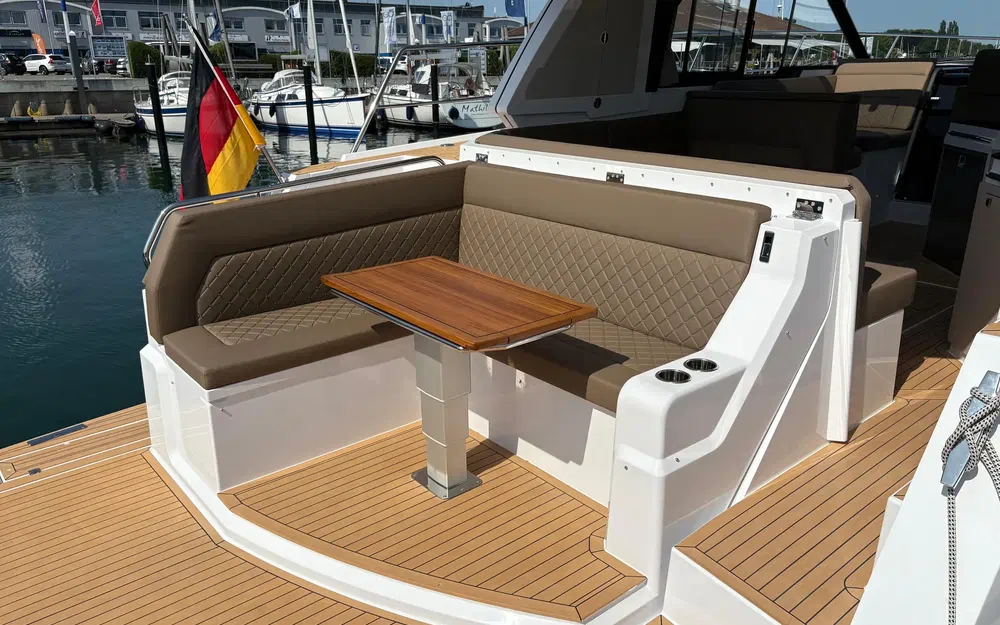 slider 5 Aquador 400 HT