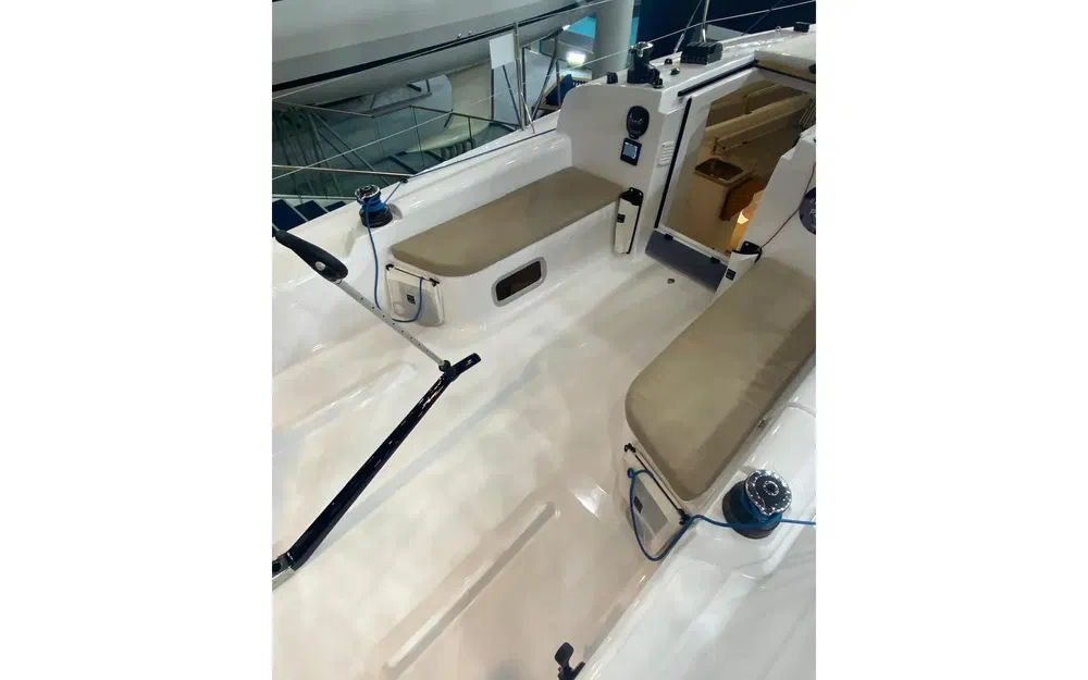 slider 3 Beneteau First 30